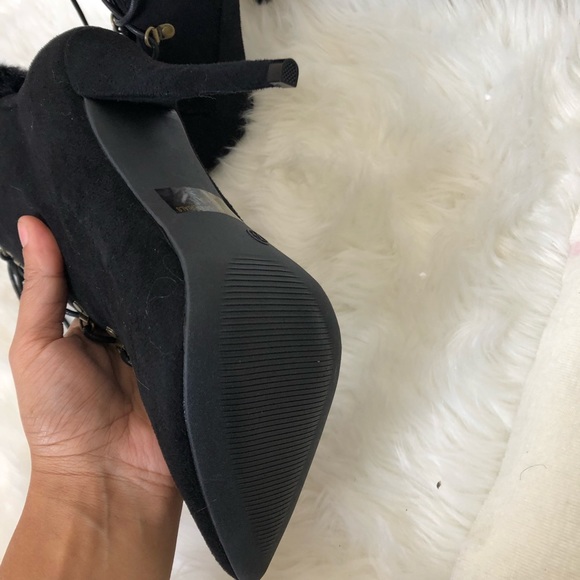 Lolashoetique fur boots - Picture 2 of 2